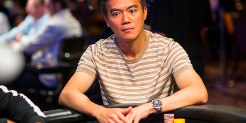 Đứng đầu bảng xếp hạng top 5 cao thủ Poker - John Juanda